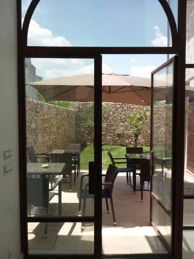 B&B Donnantonietta - Nobile Dimora Minervino di Lecce Exteriör bild
